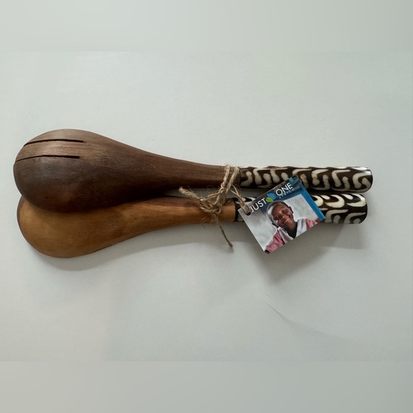Just one, Africa serving utensils - NWT - Picture 2 of 4